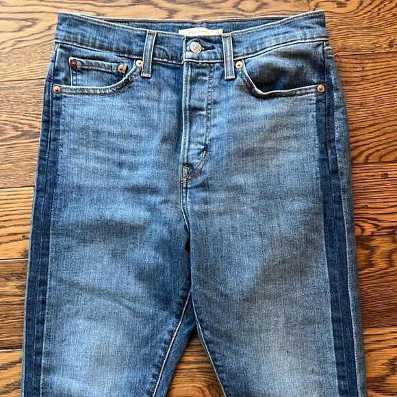 Levi's High Rise Raw Hem Button Fly Wedgie Ankle Skinny Jeans Sz 30 C17 - Picture 4 of 8
